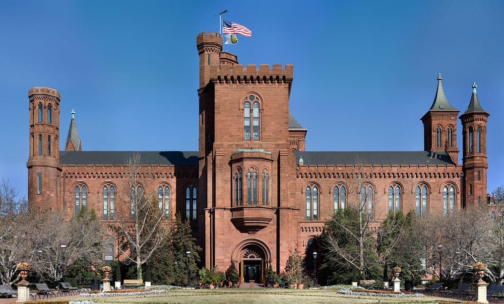 The Smithsonian's Quiet End-Run Around Washington